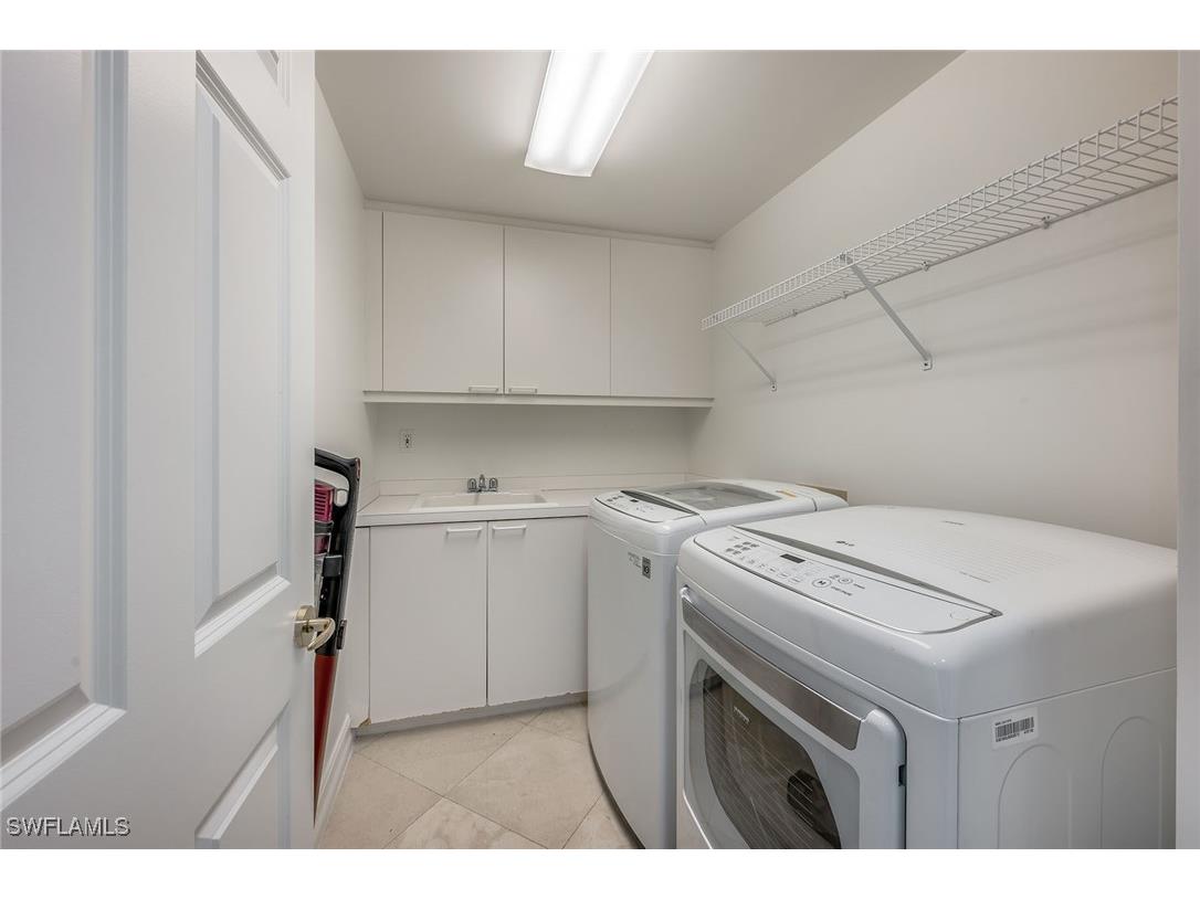 425 Dockside Drive #804 Naples FL 34110 225076089 image39