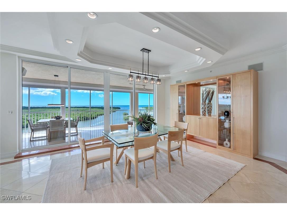 425 Dockside Drive #804 Naples FL 34110 225076089 image4