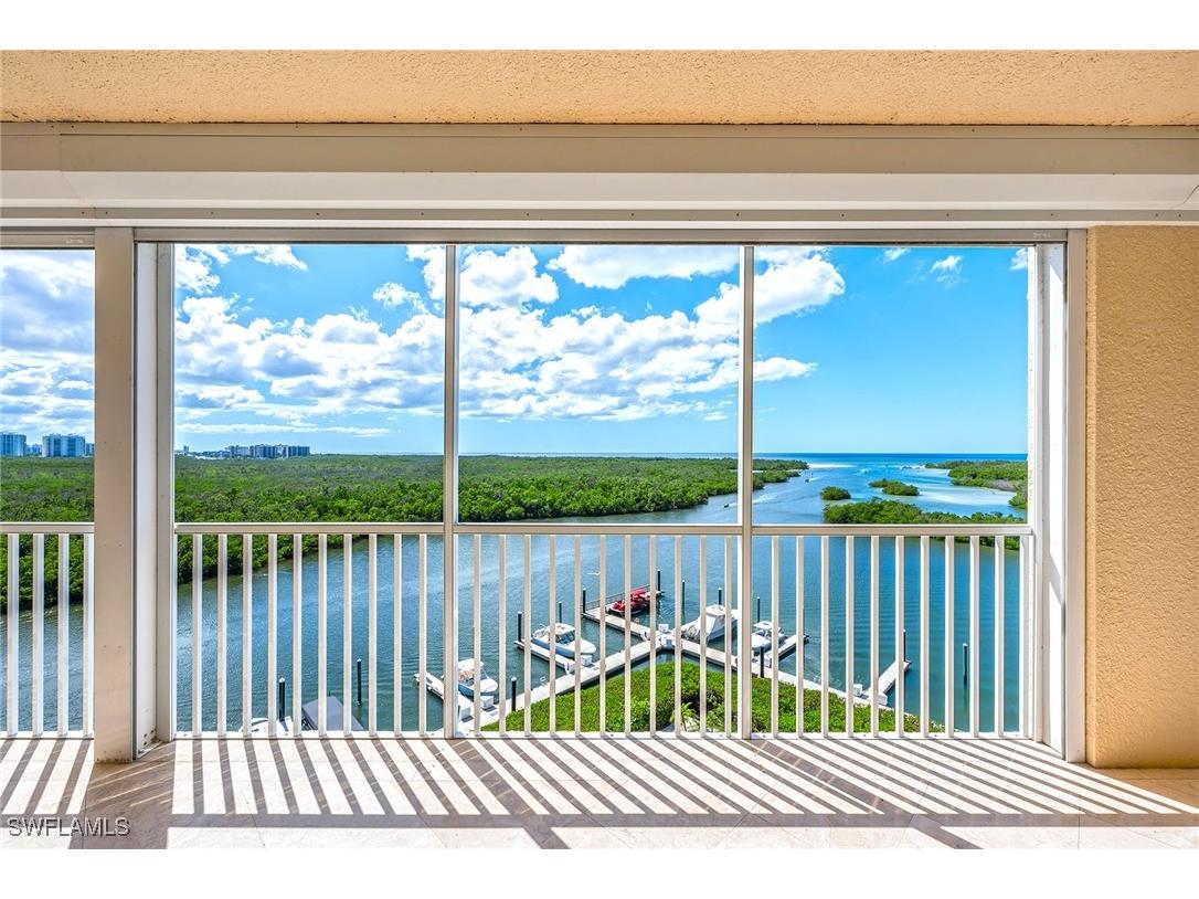 425 Dockside Drive #804 Naples FL 34110 225076089 image43