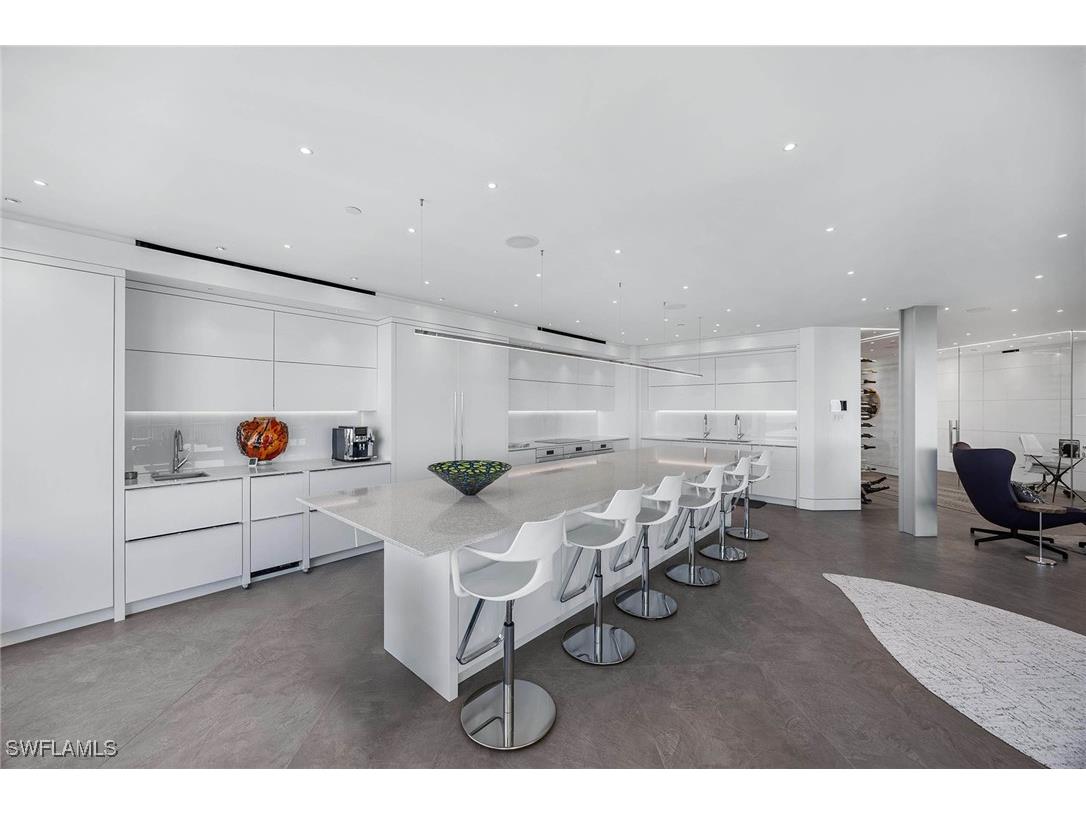 425 Dockside Drive #905 Naples FL 34110 225036586 image15