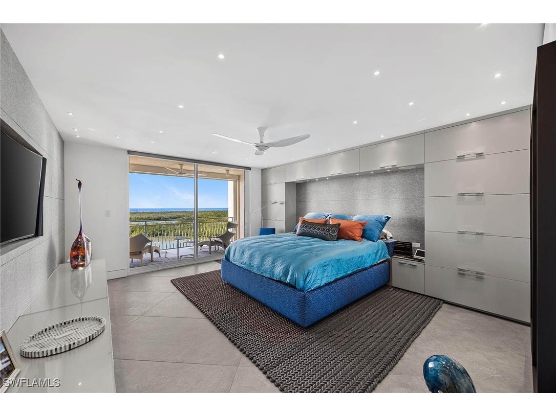 425 Dockside Drive #905 Naples FL 34110 225036586 image19