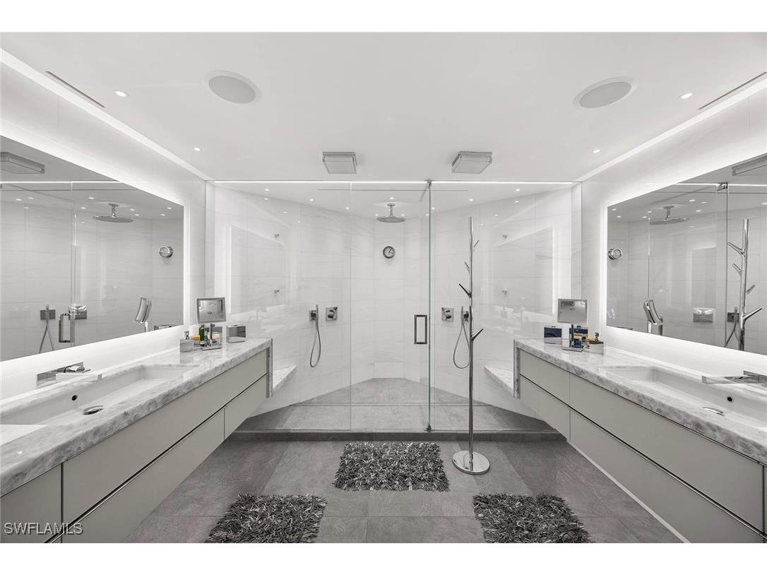 425 Dockside Drive #905 Naples FL 34110 225036586 image22