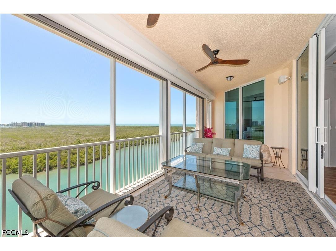 425 Dockside Drive #PH-1 Naples FL 34110 2026021454 image1
