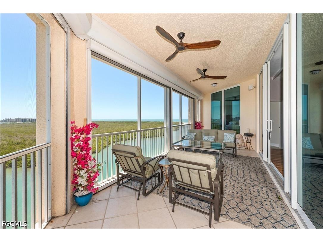 425 Dockside Drive #PH-1 Naples FL 34110 2026021454 image13