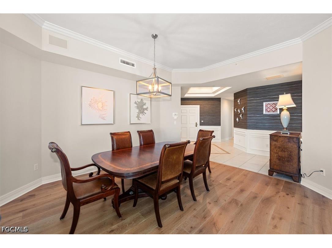 425 Dockside Drive #PH-1 Naples FL 34110 2026021454 image14
