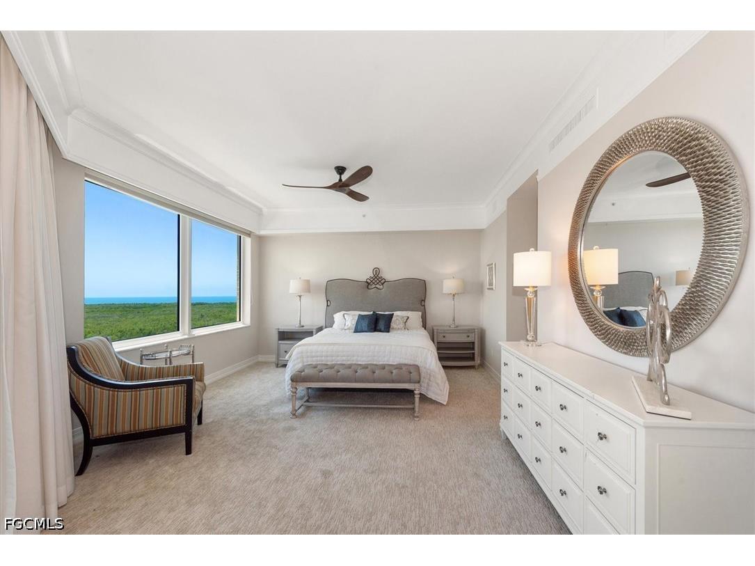 425 Dockside Drive #PH-1 Naples FL 34110 2026021454 image22