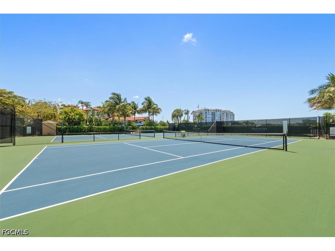 425 Dockside Drive #PH-1 Naples FL 34110 2026021454 image37