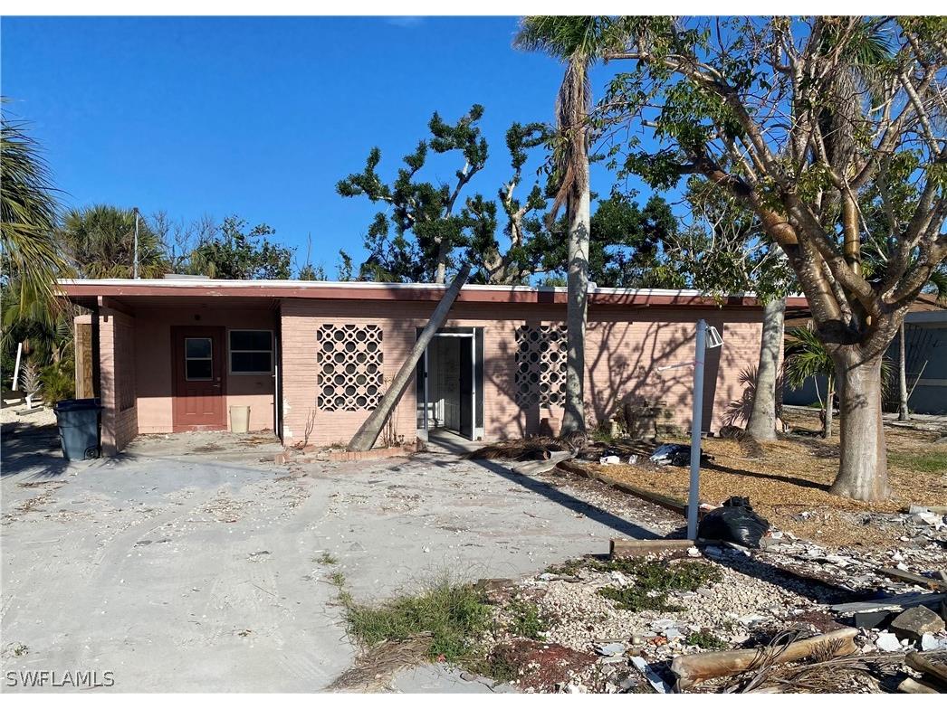 425 Donora Boulevard Fort Myers Beach FL 33931 222090814 image1