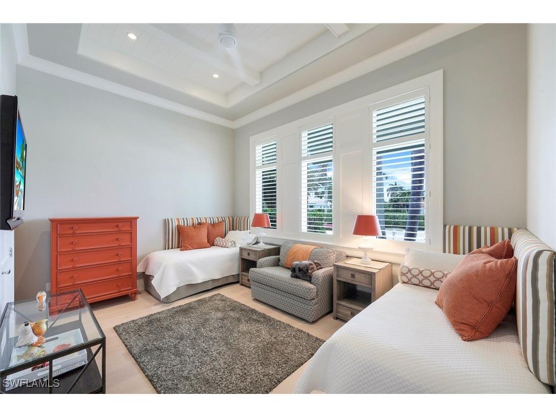 425 Harbour Drive Naples FL 34103 225055533 image14