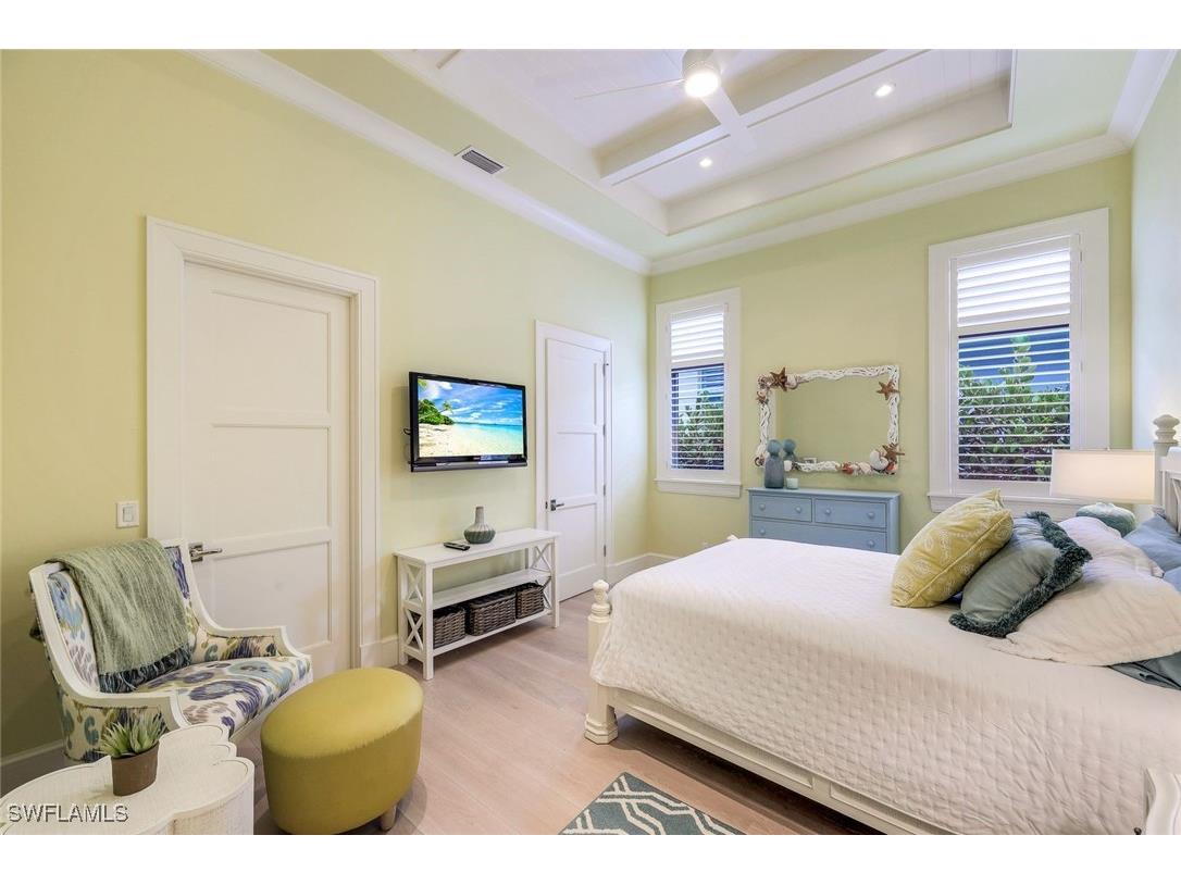 425 Harbour Drive Naples FL 34103 225055533 image18