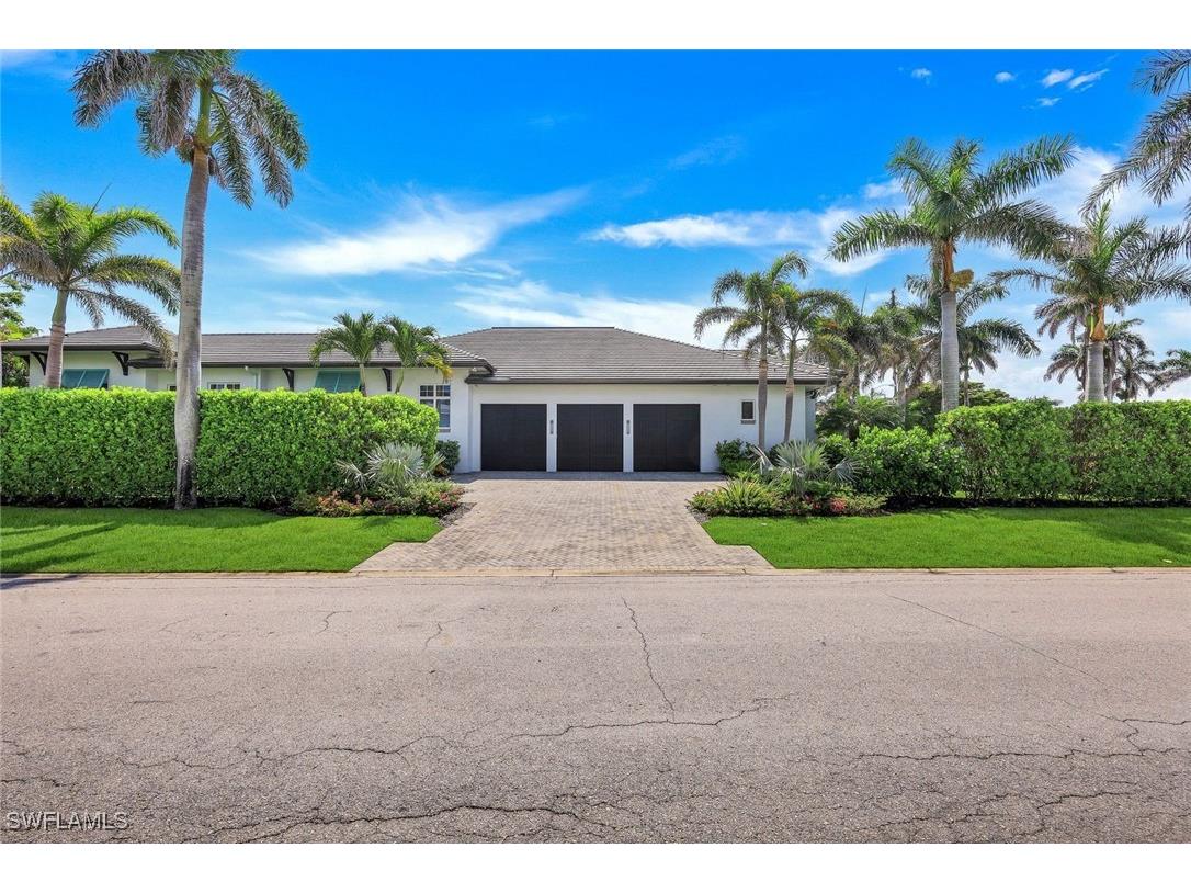 425 Harbour Drive Naples FL 34103 225055533 image29