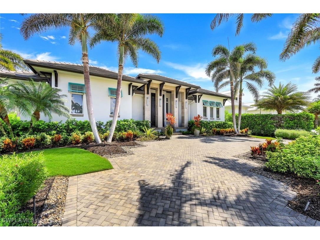 425 Harbour Drive Naples FL 34103 225055533 image4