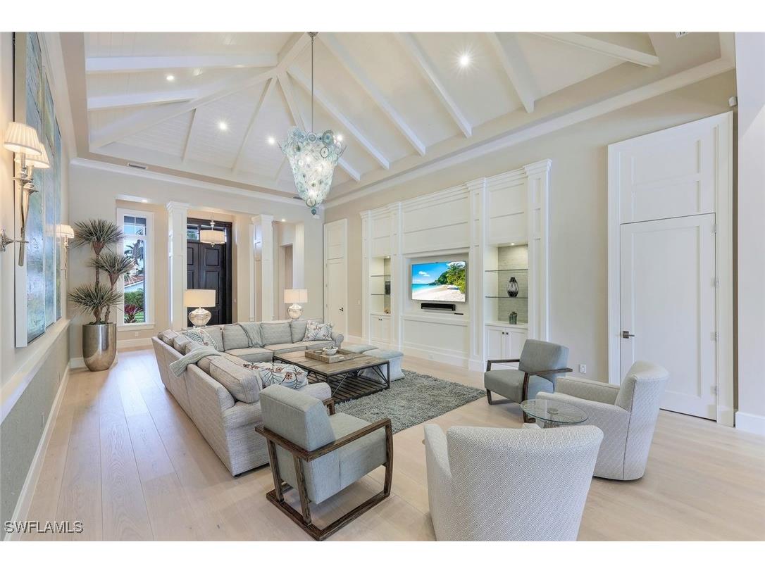 425 Harbour Drive Naples FL 34103 225055533 image6