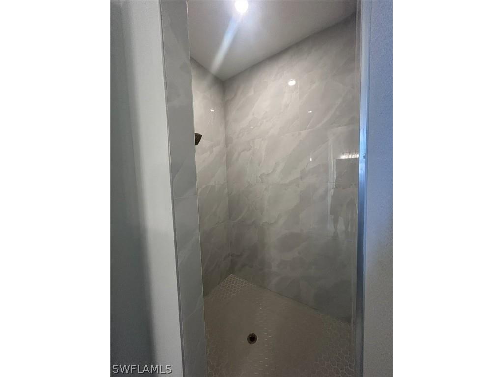 425 Mercedes Court Lehigh Acres FL 33972 225076349 image6