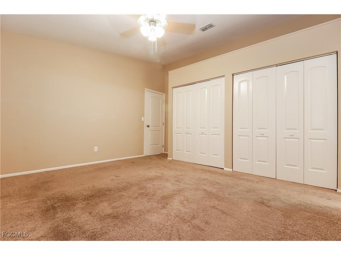 425 NW 4th Street Cape Coral FL 33993 2025009819 image9