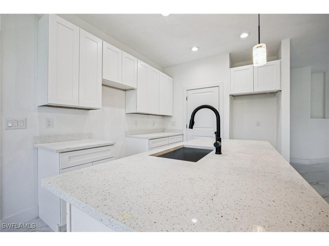 425 Naples Avenue S Lehigh Acres FL 33974 225079077 image11