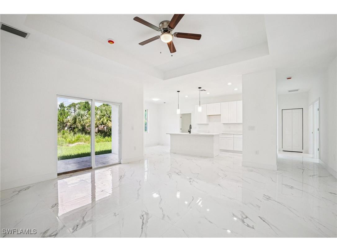 425 Naples Avenue S Lehigh Acres FL 33974 225079077 image8