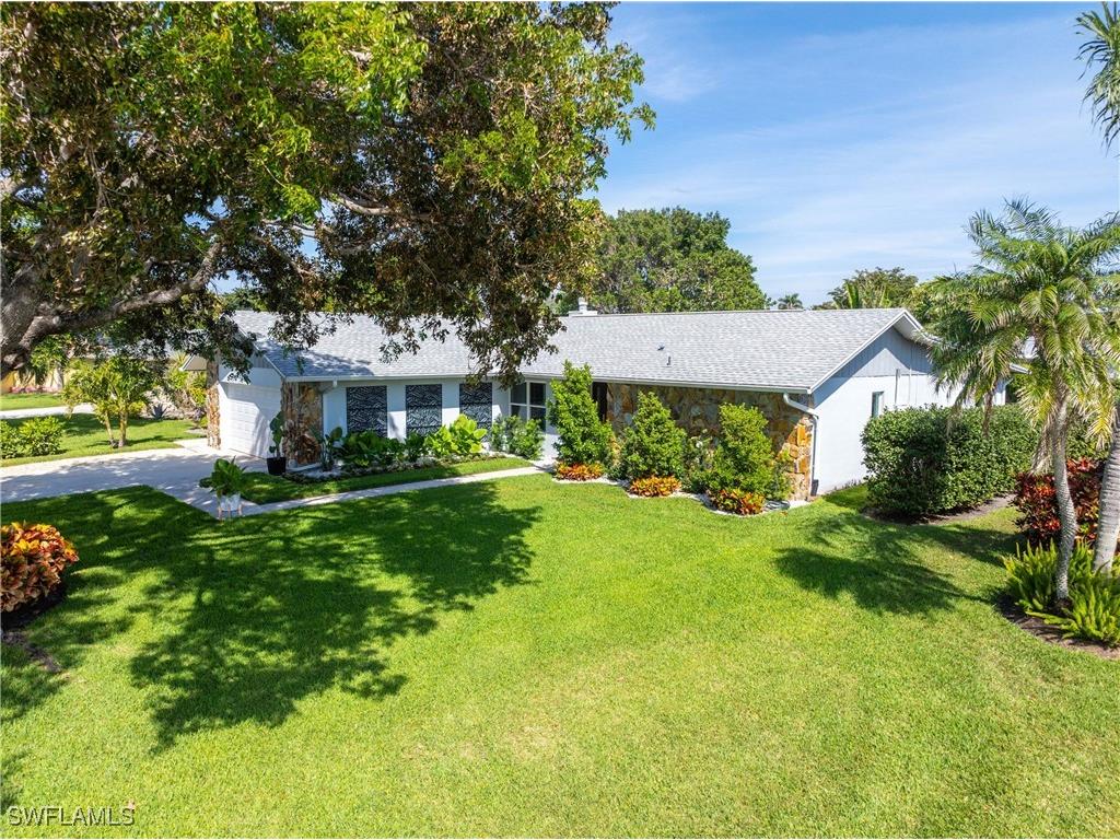 425 Pine Lake Drive Naples FL 34112 225020869 image1