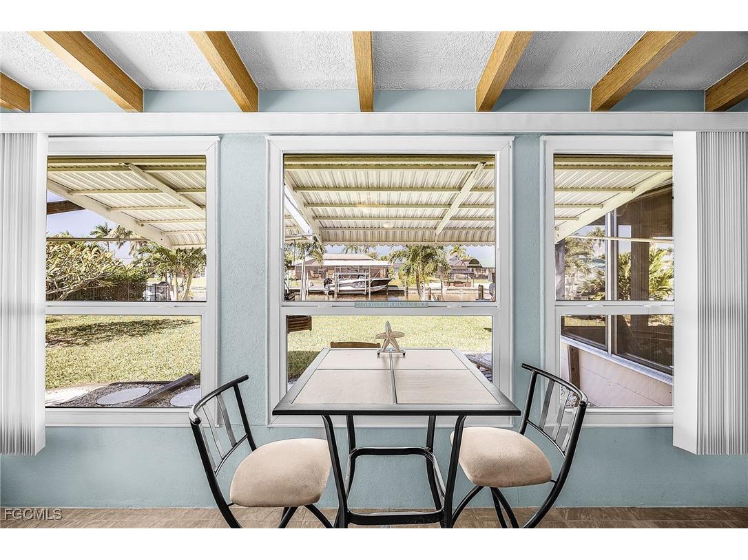 425 Pinecrest Court Cape Coral FL 33904 2025020552 image16