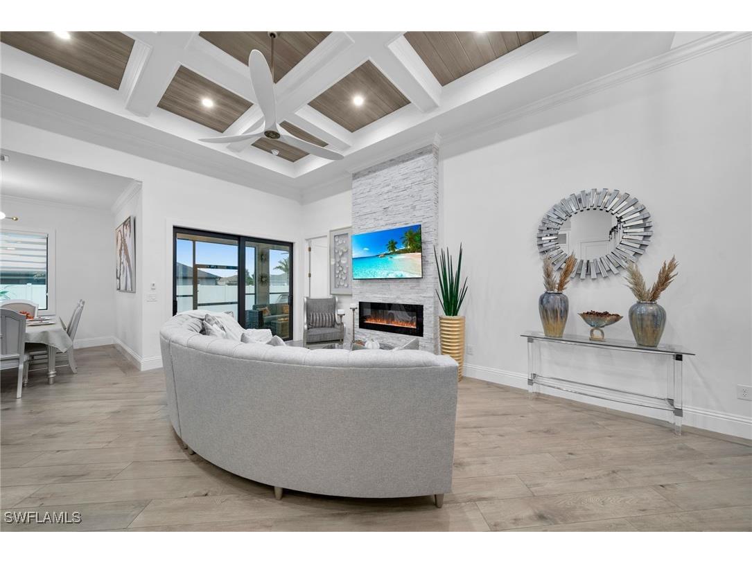 425 SE 15th Street Cape Coral FL 33990 225082908 image8