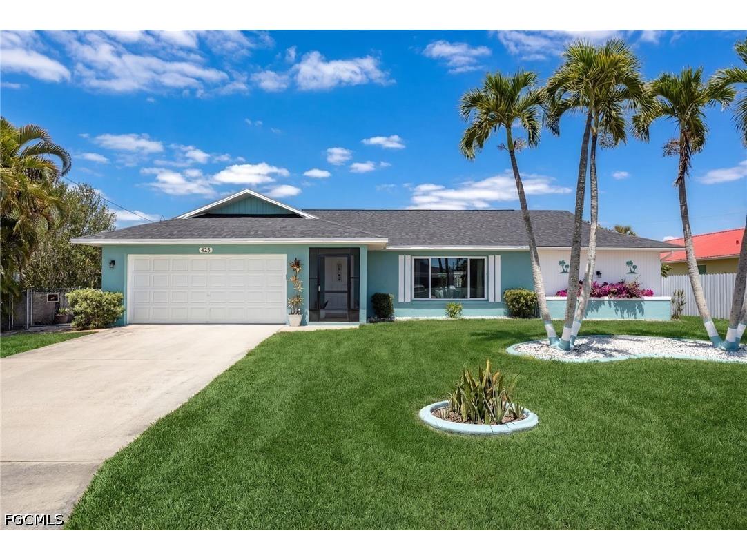 425 SW 43rd Lane Cape Coral FL 33914 2026019155 image1