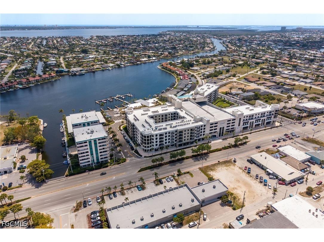 425 SW 43rd Lane Cape Coral FL 33914 2026019155 image33