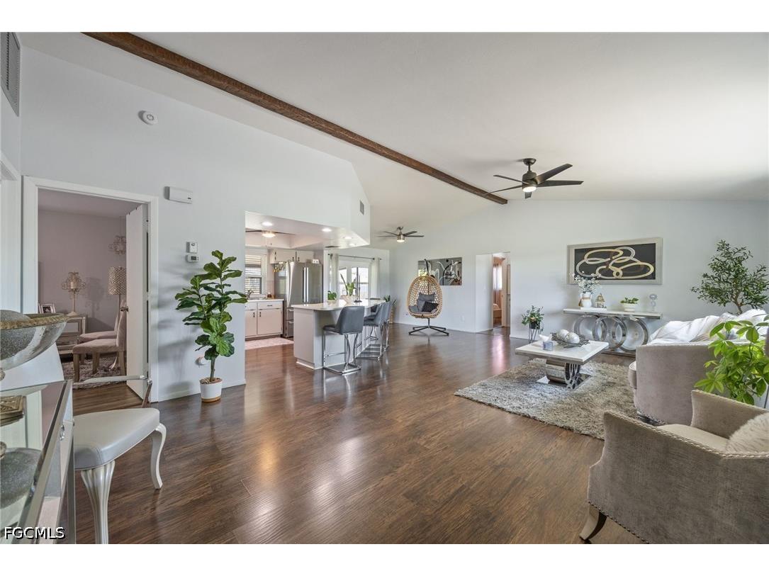 425 SW 43rd Lane Cape Coral FL 33914 2026019155 image6