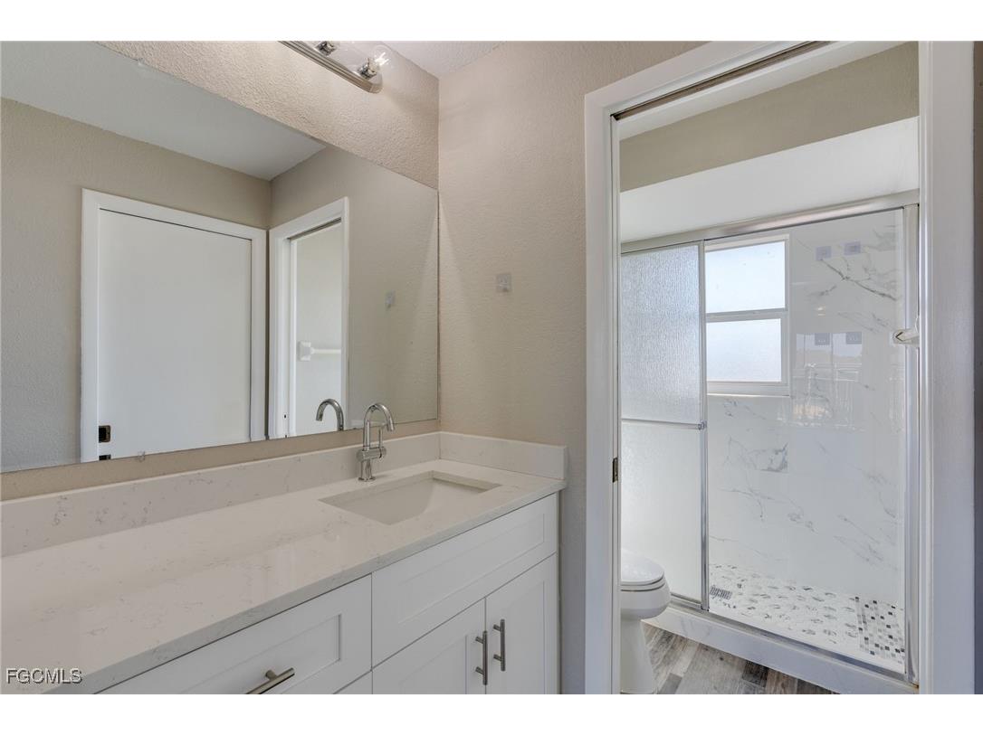 425 SW 47th Terrace #5-8 Cape Coral FL 33914 2025019547 image13