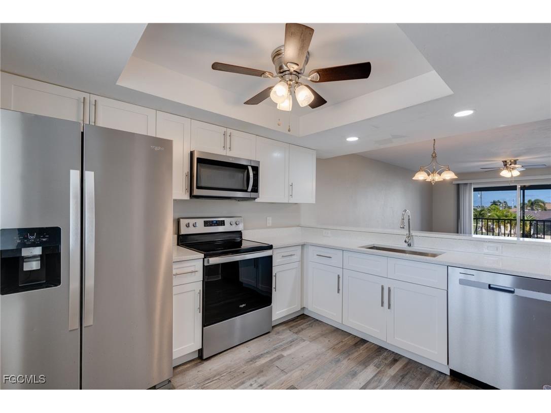 425 SW 47th Terrace #5-8 Cape Coral FL 33914 2025019547 image4