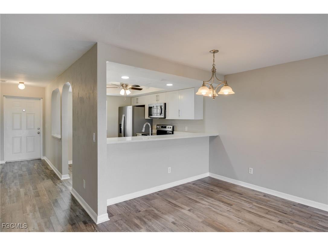 425 SW 47th Terrace #5-8 Cape Coral FL 33914 2025019547 image5