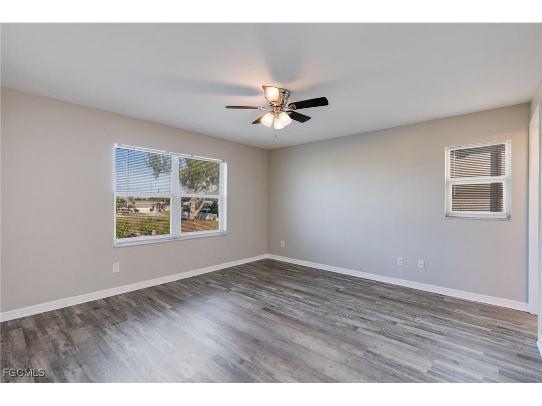 425 SW 47th Terrace #5-8 Cape Coral FL 33914 2025019547 image8