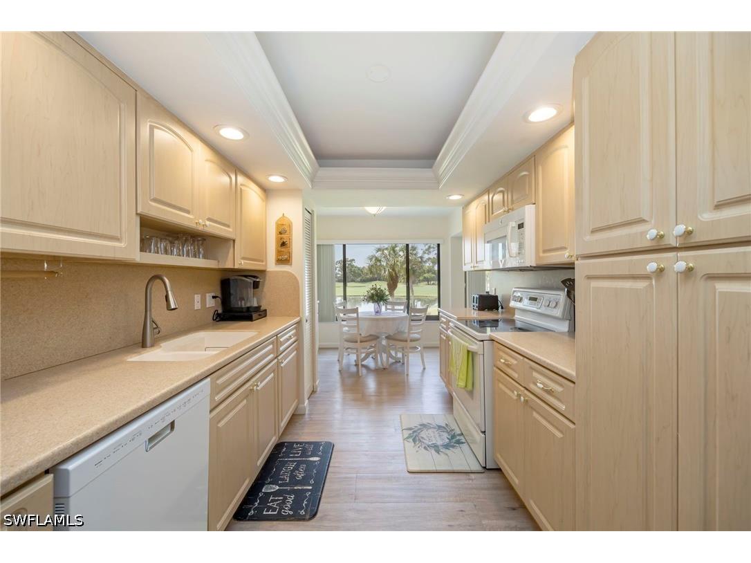 425 Wildwood Lane Naples FL 34105 226012954 image5