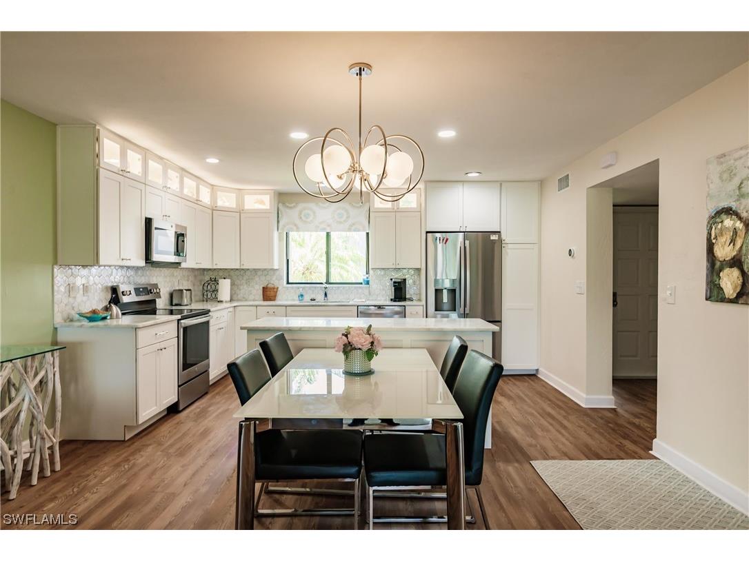 4250 Steamboat Bend #202 Fort Myers FL 33919 223059082 image1