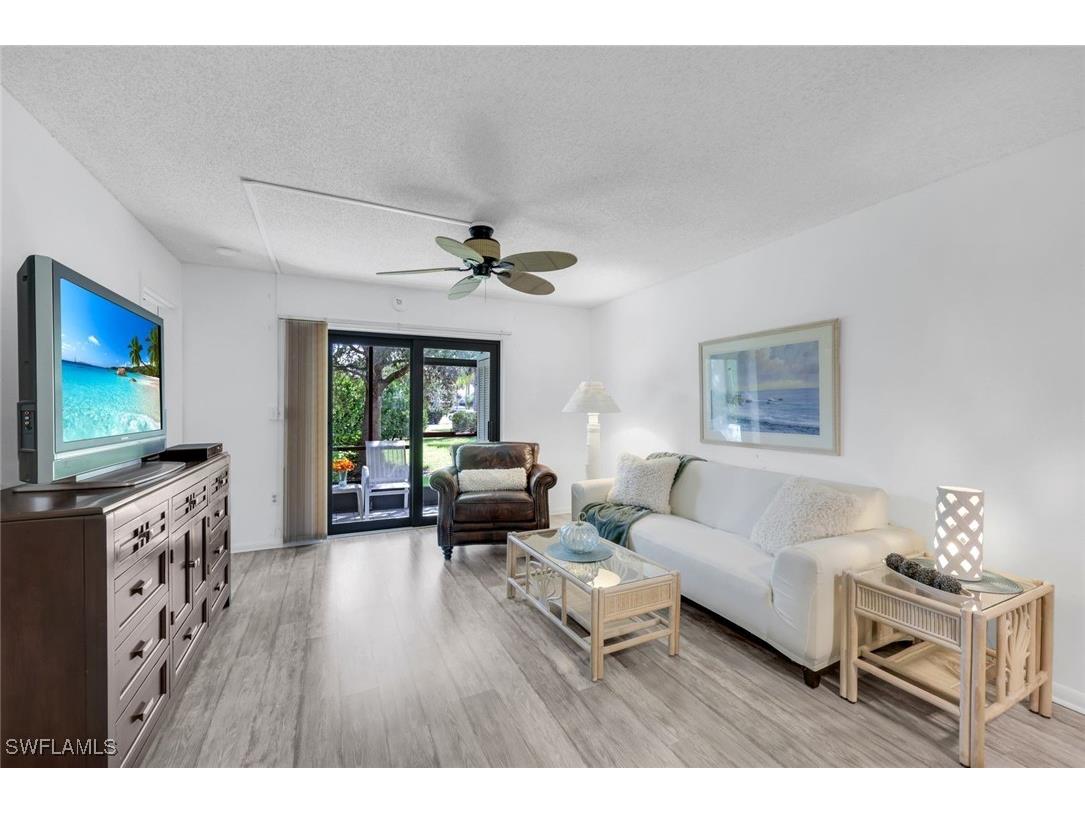 4251 27th Court SW #103 Naples FL 34116 225068738 image1