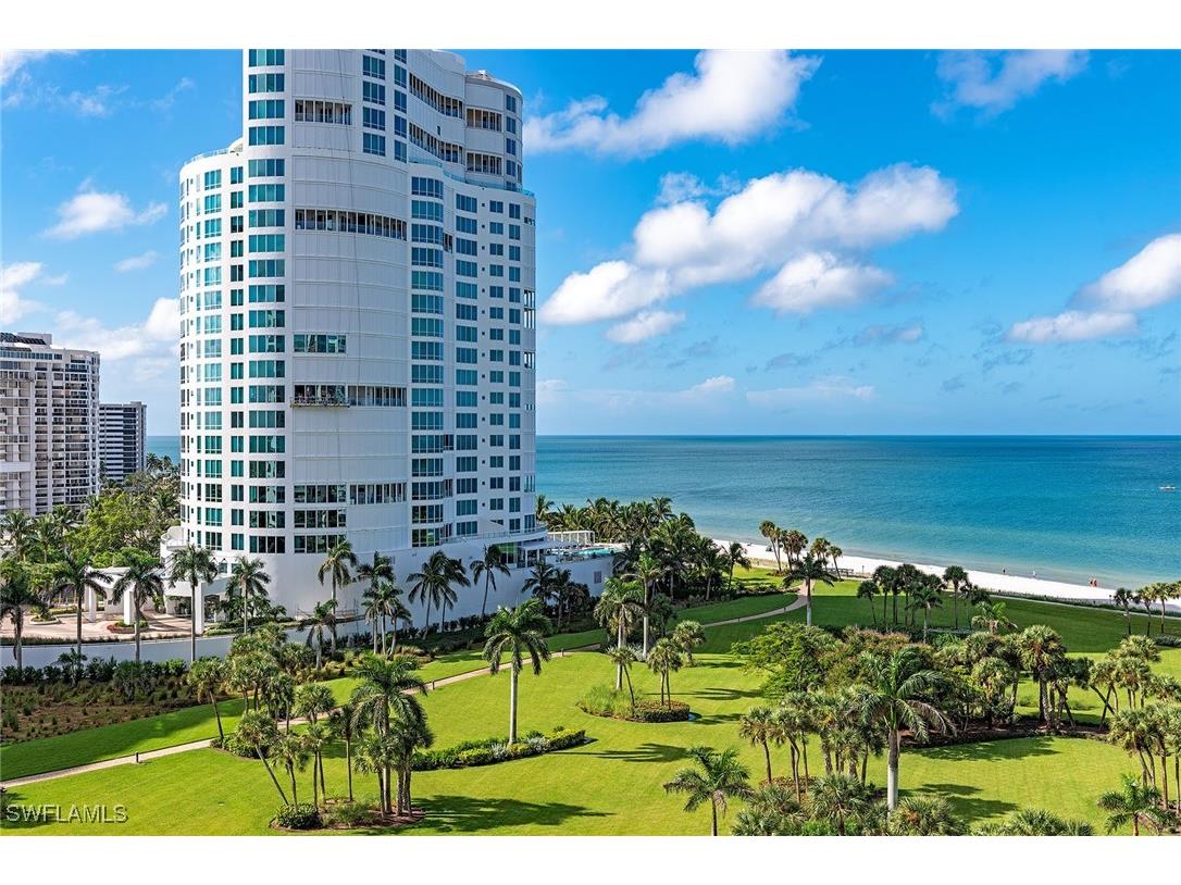4251 Gulf Shore Boulevard N #11B Naples FL 34103 225074194 image1