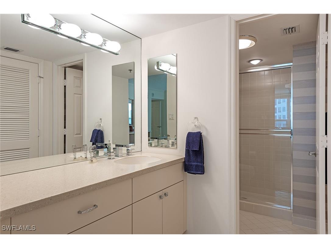 4251 Gulf Shore Boulevard N #11B Naples FL 34103 225074194 image13