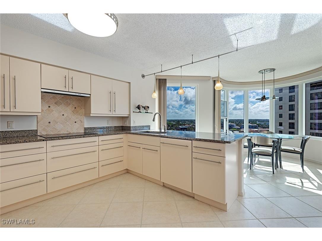 4251 Gulf Shore Boulevard N #11B Naples FL 34103 225074194 image5