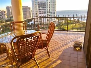 4251 Gulf Shore Boulevard N #14C Naples FL 34103 225067322 image3