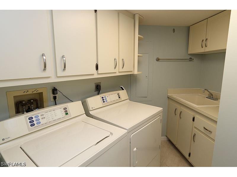4251 Gulf Shore Boulevard N #17A Naples FL 34103 226019772 image22