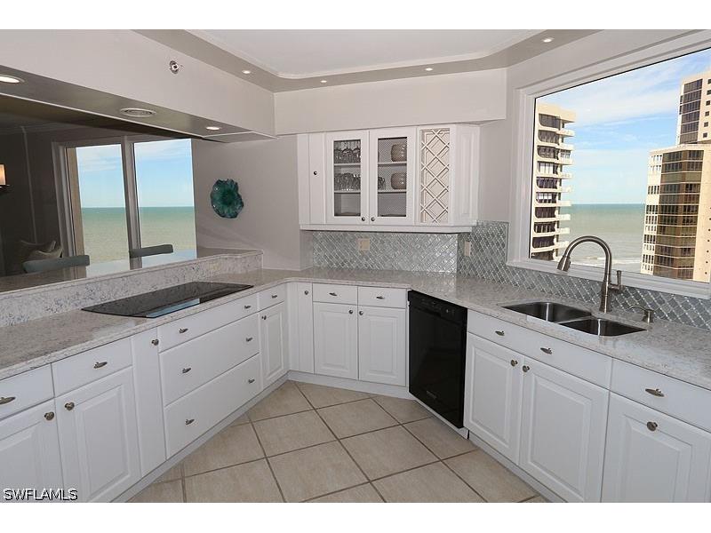 4251 Gulf Shore Boulevard N #17A Naples FL 34103 226019772 image6