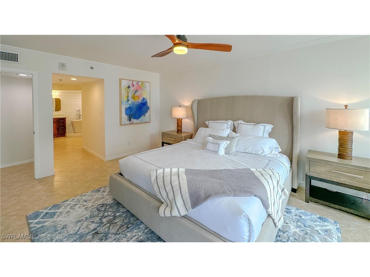 4251 Gulf Shore Boulevard N #18A Naples FL 34103 226005879 image23