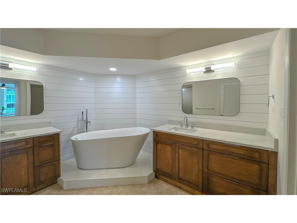 4251 Gulf Shore Boulevard N #18A Naples FL 34103 226005879 image24