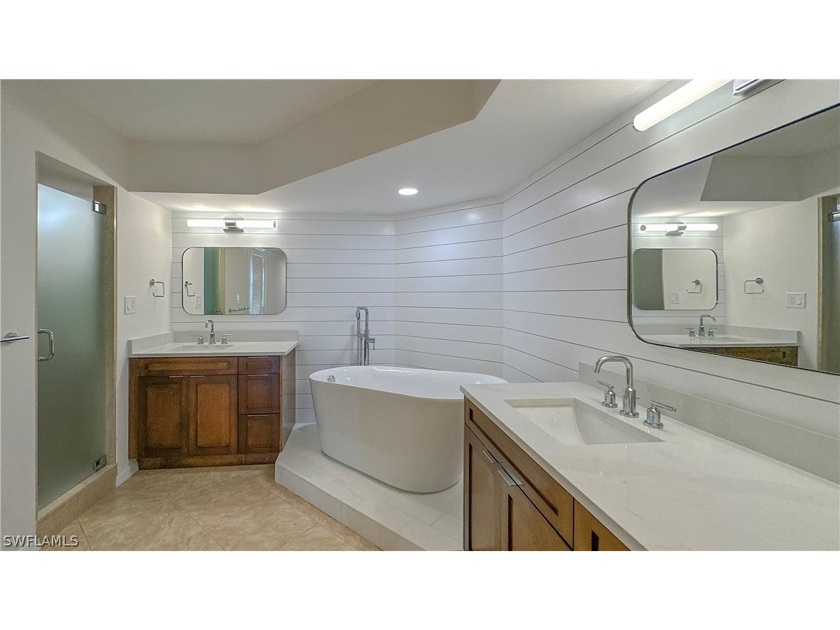 4251 Gulf Shore Boulevard N #18A Naples FL 34103 226008410 image24