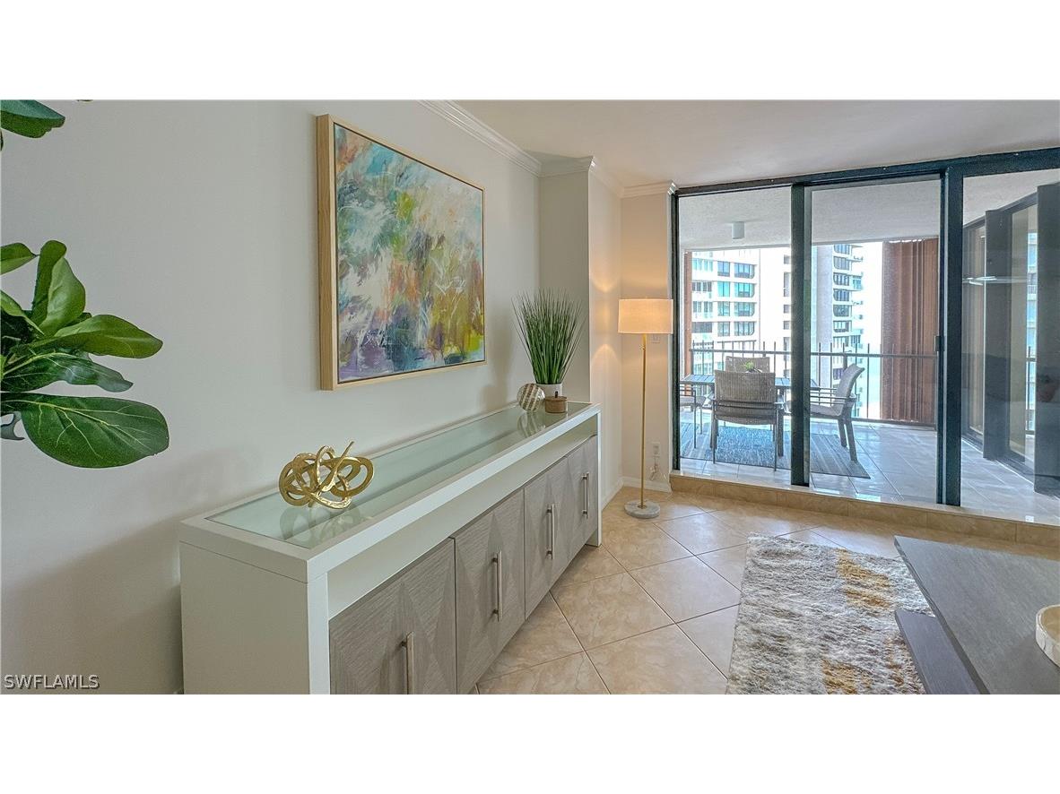4251 Gulf Shore Boulevard N #18A Naples FL 34103 226008410 image8