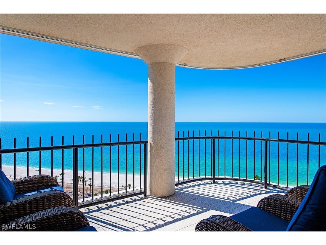 4251 Gulf Shore Boulevard N #18D Naples FL 34103 224019143 image1