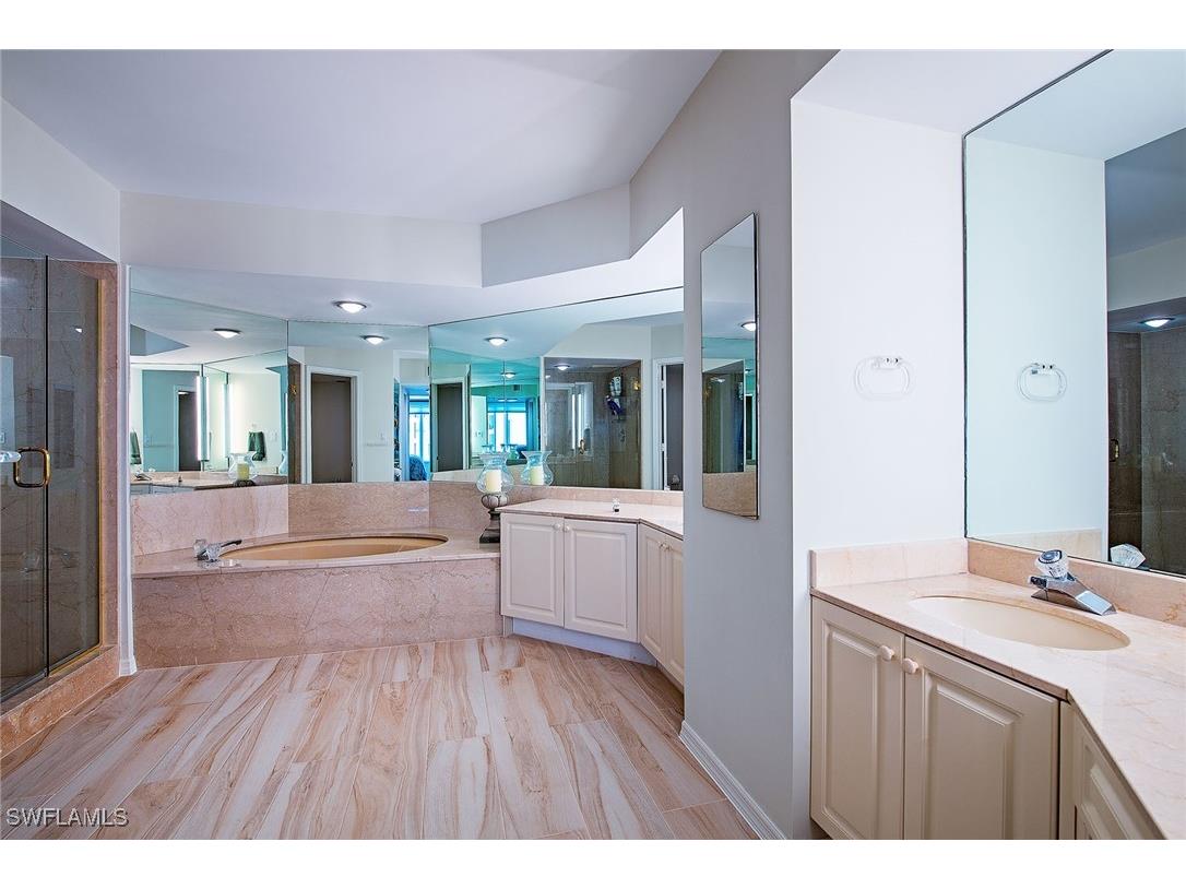 4251 Gulf Shore Boulevard N #19D Naples FL 34103 225078855 image8