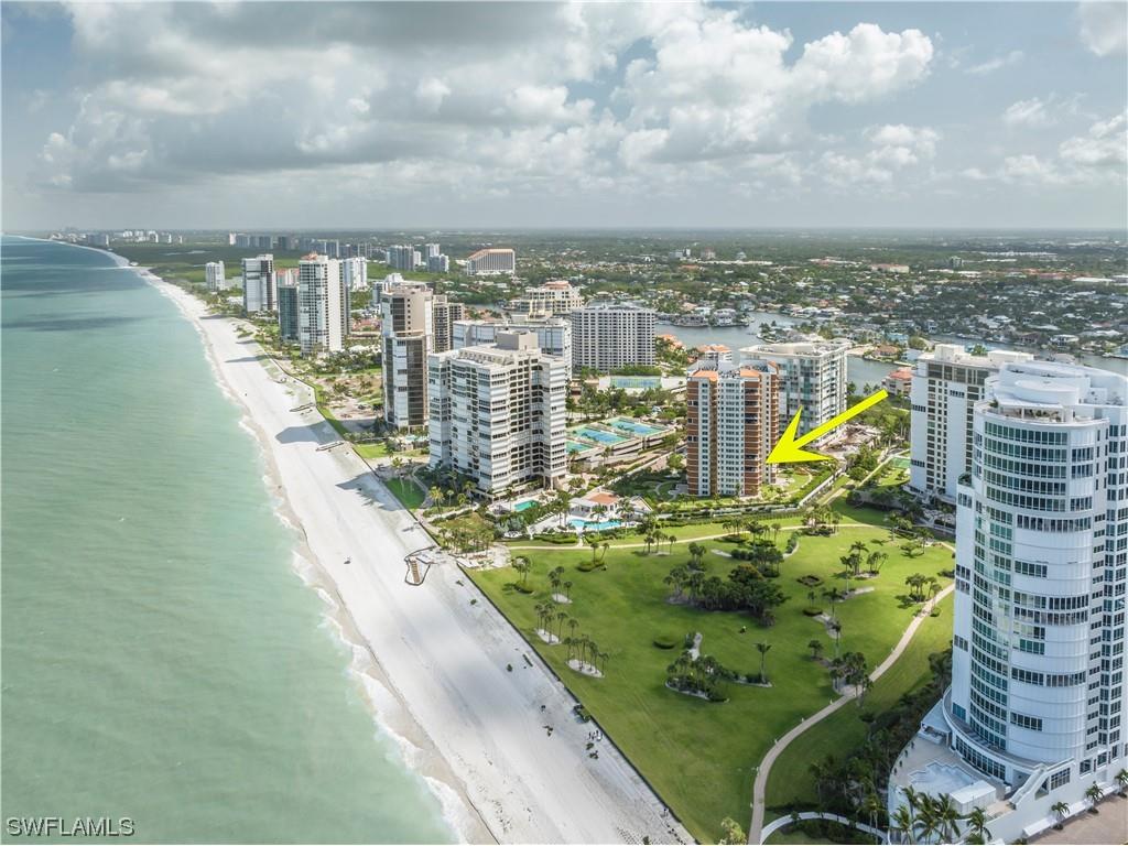 4251 Gulf Shore Boulevard N #5B Naples FL 34103 223060242 image1