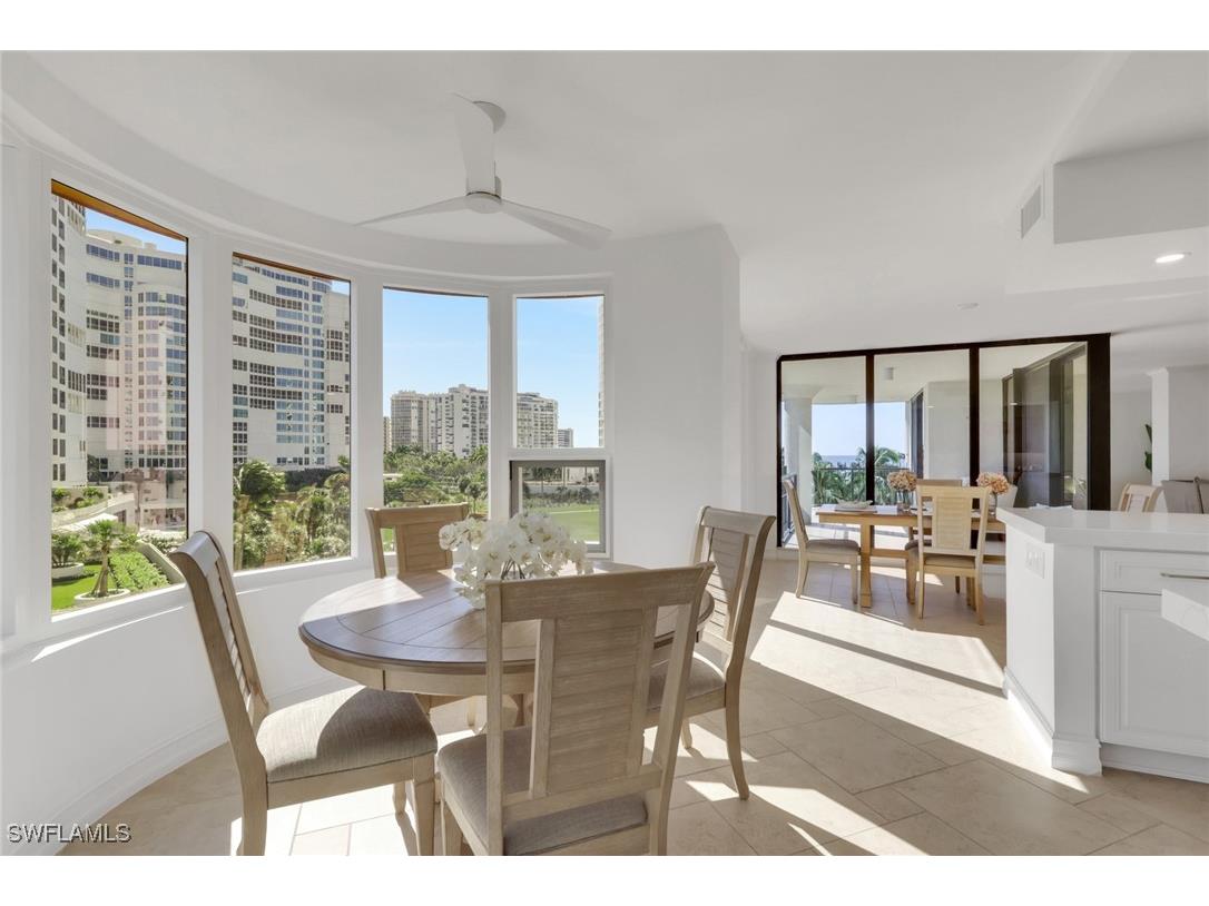 4251 Gulf Shore Boulevard N #5B Naples FL 34103 225081103 image2