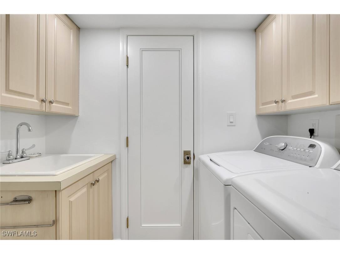 4251 Gulf Shore Boulevard N #5B Naples FL 34103 225081103 image35