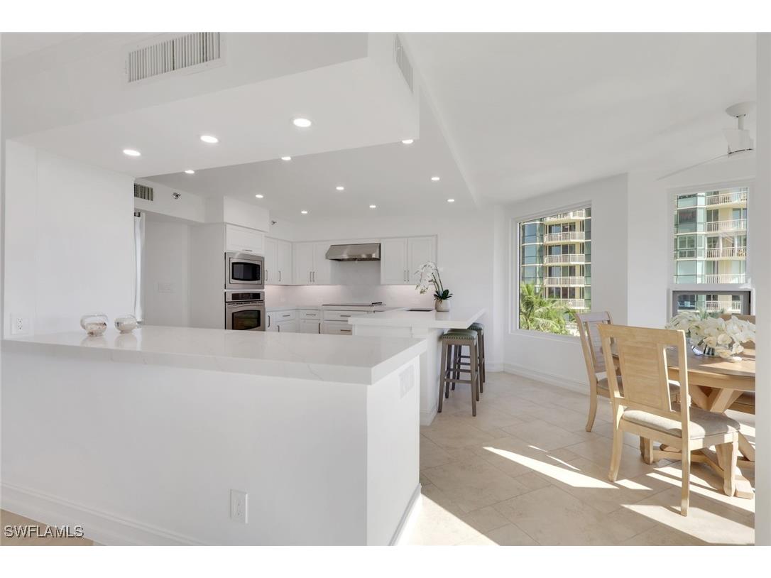 4251 Gulf Shore Boulevard N #5B Naples FL 34103 225081103 image7